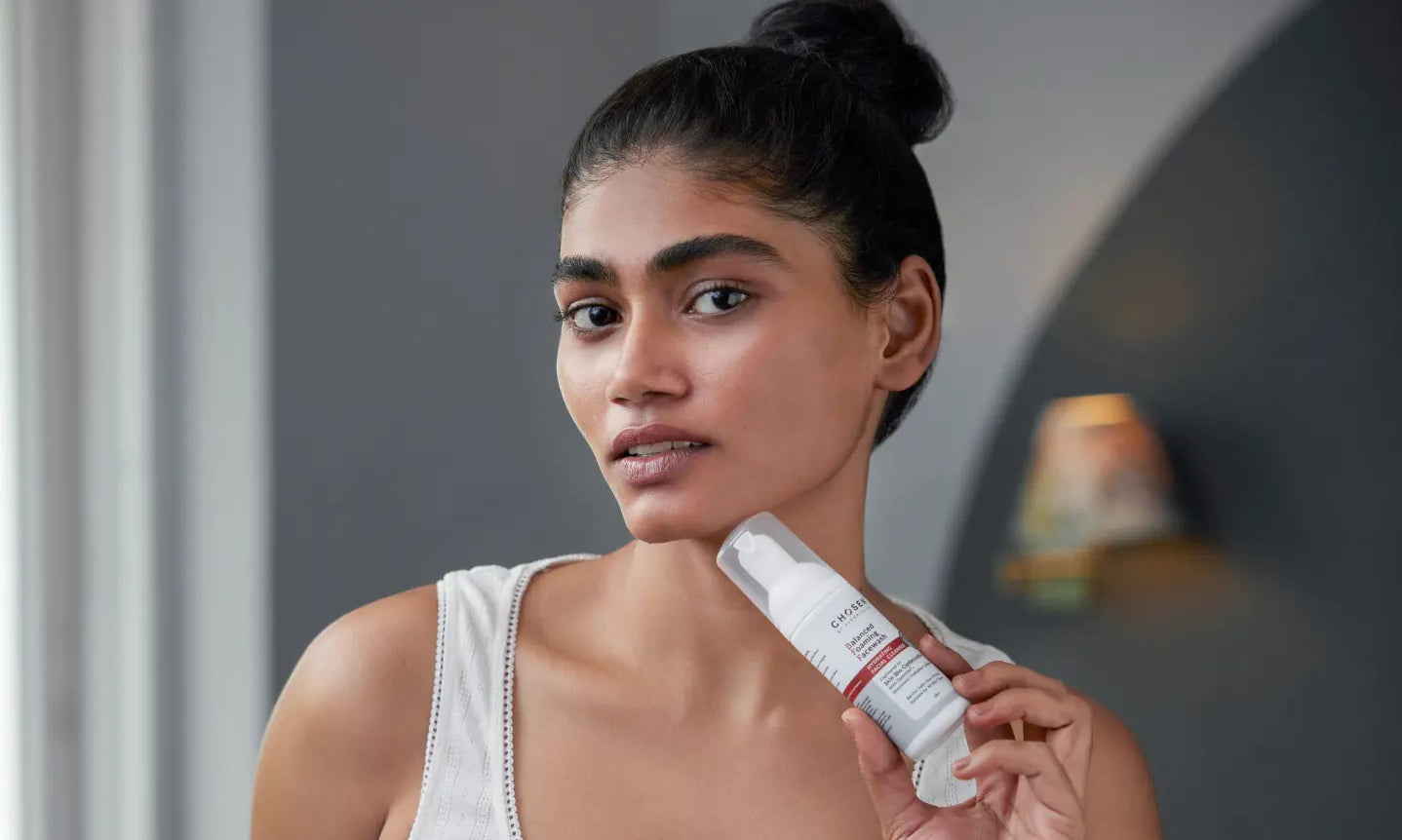Best_facewash_for_women.webp